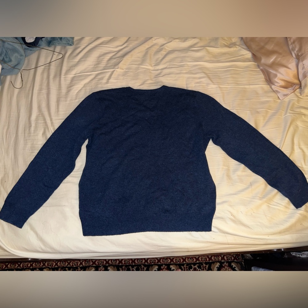 Polo sweater